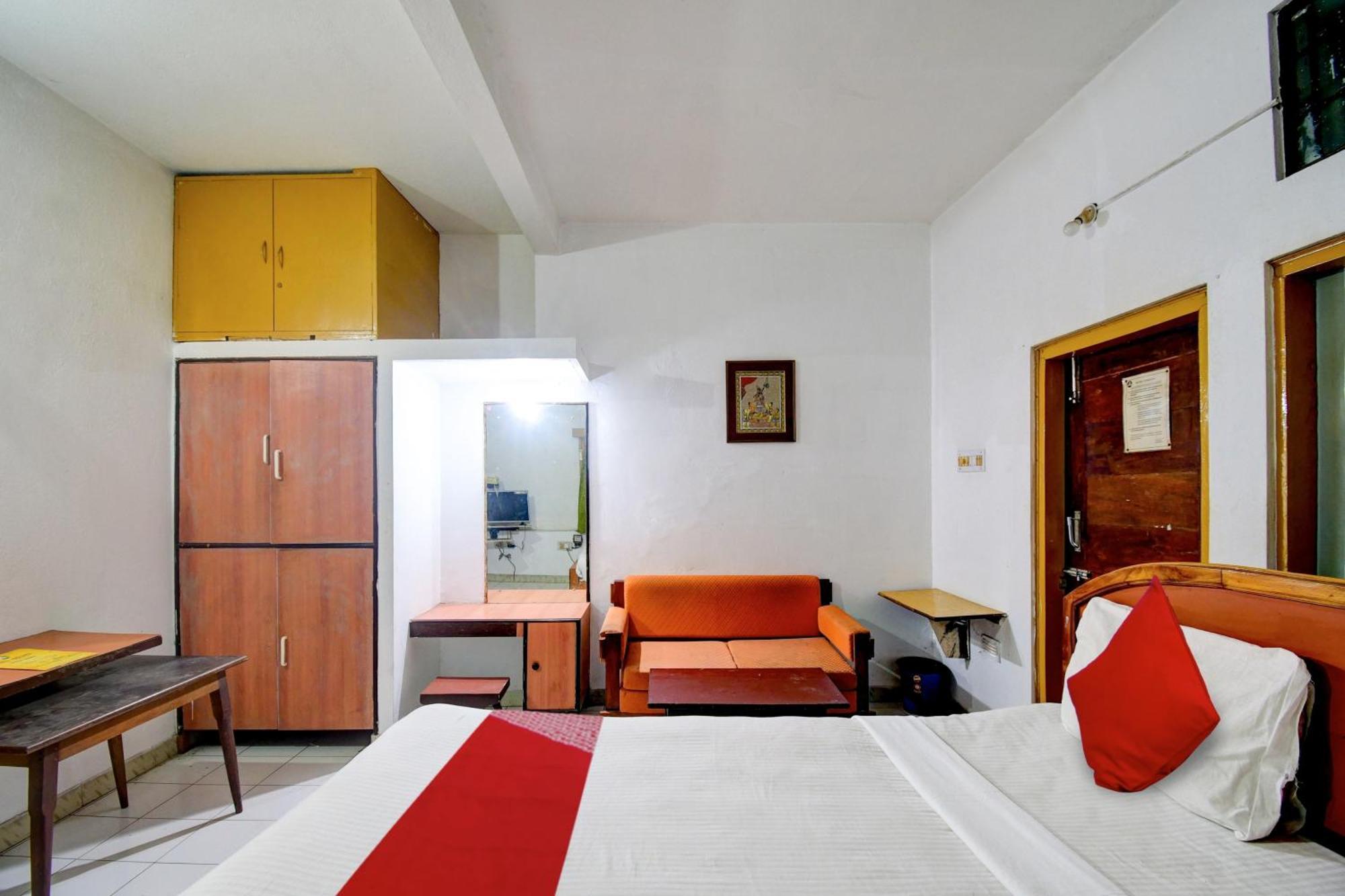 Hotel O Upasana Bhubaneswar Exteriör bild